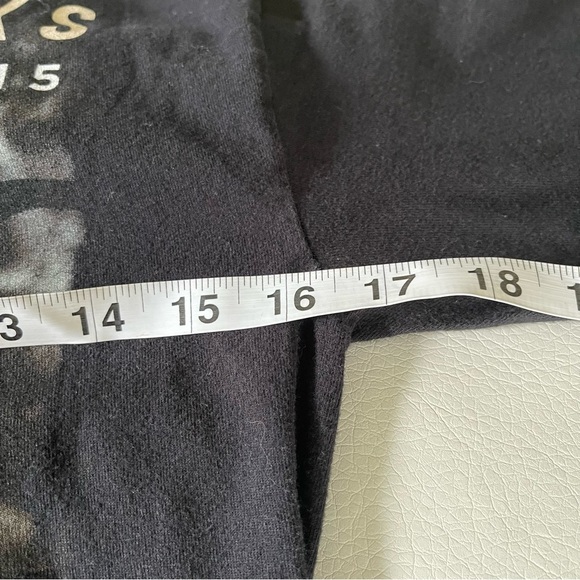 Hanes Garth brooks world tour 2014-2015 tee shirt sleeve size small - Picture 9 of 9